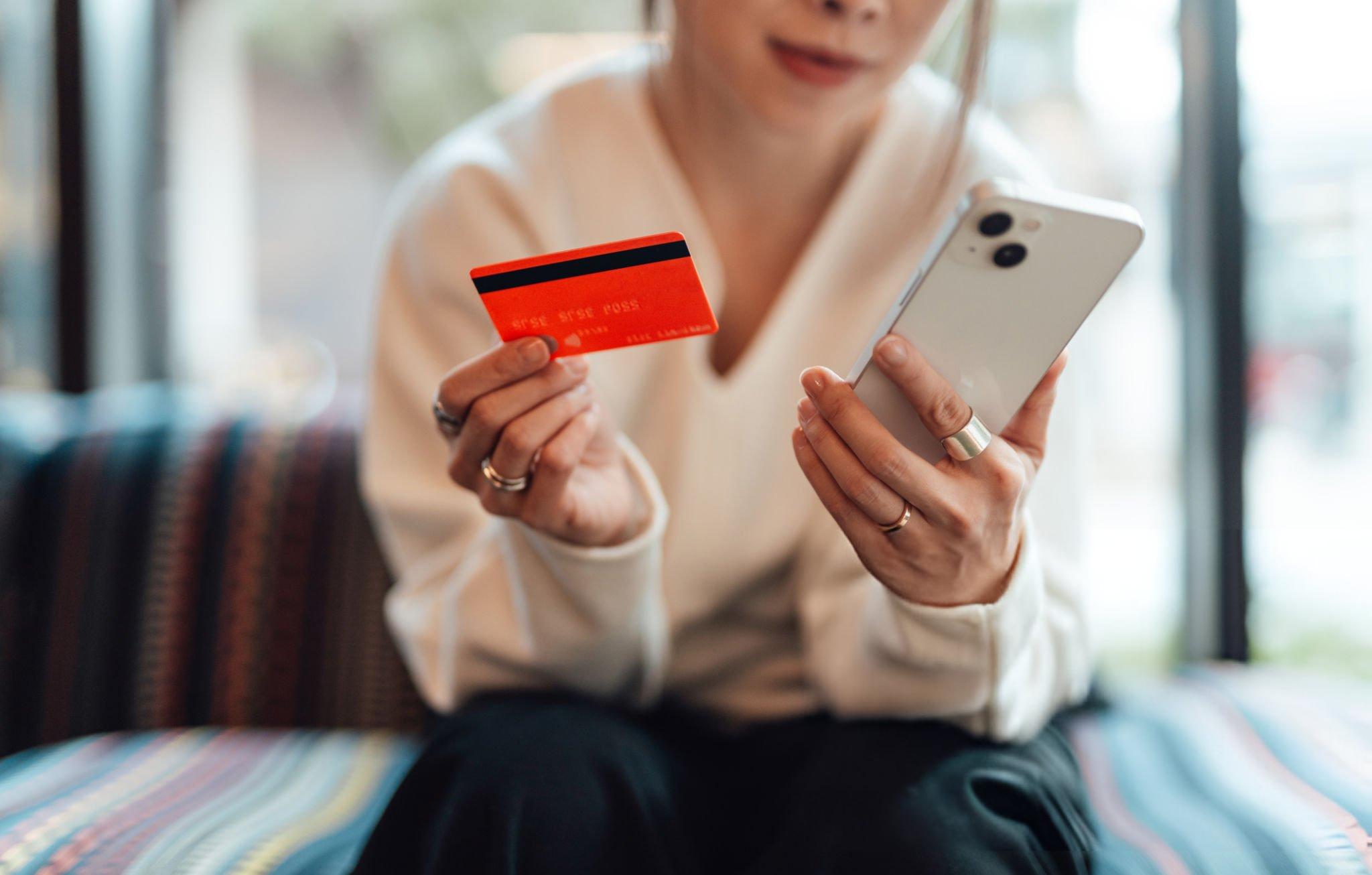 How to Use Your Home Equity to Pay Off Credit Card Debt in Windsor